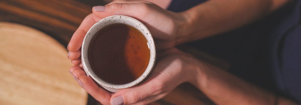 Para acalmar: o poder de relaxamento dos chás