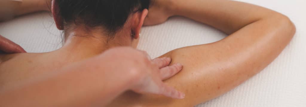 Massagens relaxantes no verão