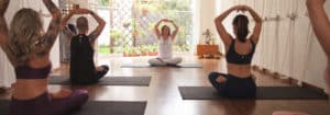 Yoga para promover a saÃºde cardiovascular e respiratÃ³ria